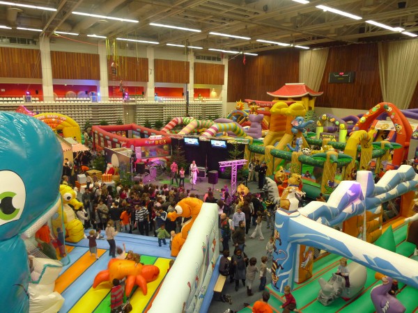 Parcs Intérieurs - Air2jeux - Locations de jeux gonflables et bien plus encore