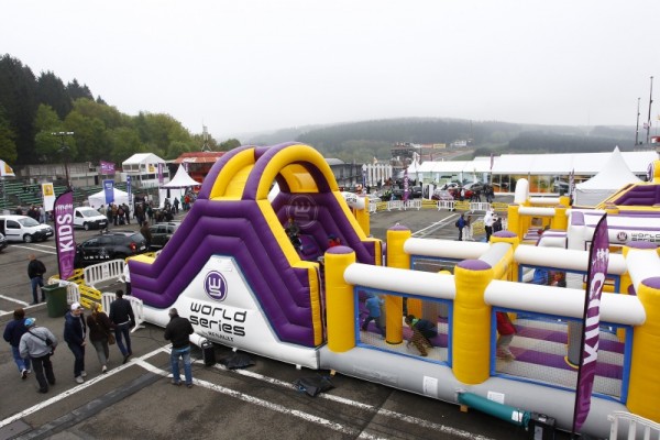 Communication d'entreprises et CE - Air2jeux - Locations de jeux gonflables et bien plus encore