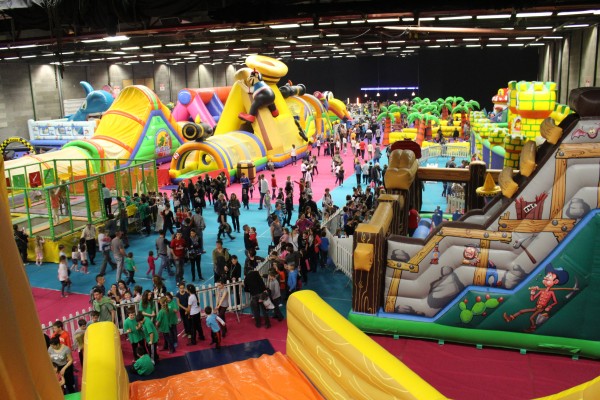 Parcs Intérieurs - Air2jeux - Locations de jeux gonflables et bien plus encore
