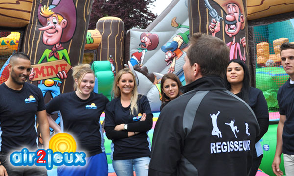 Air2Jeux-Gonflables-Slider-Encadrement-Regisseur2
